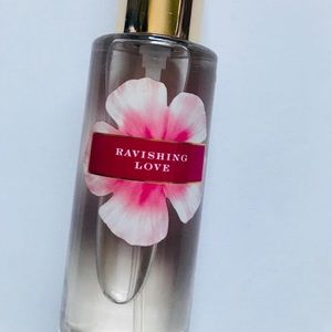 Victoria’s Secret ‘Ravishing Love’ Eau de Toilette